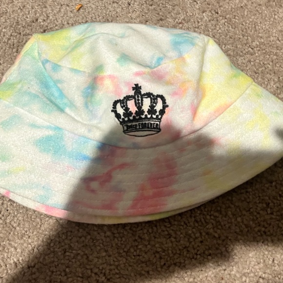Juicy couture x forever 21 bucket hat - Picture 3 of 3